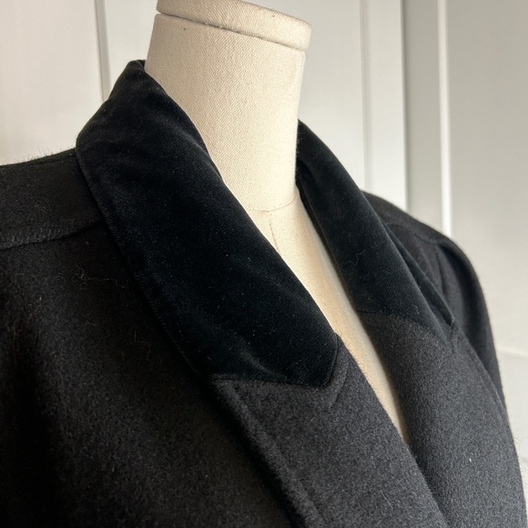 Vintage Wool & Velvet Coat - Picture 5 of 8